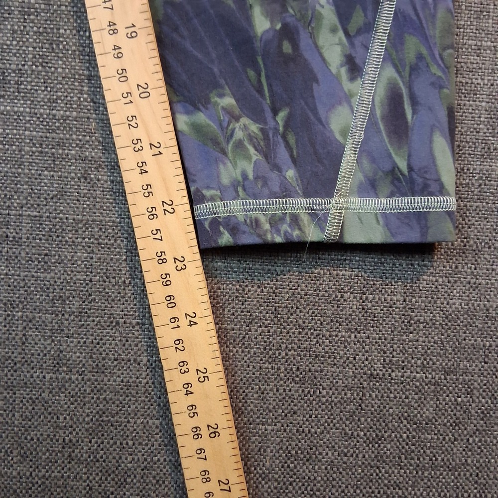 Lululemon High Rise Leggings Green Purple Abstract Print Side Pockets Size 4/6 - Picture 4 of 5